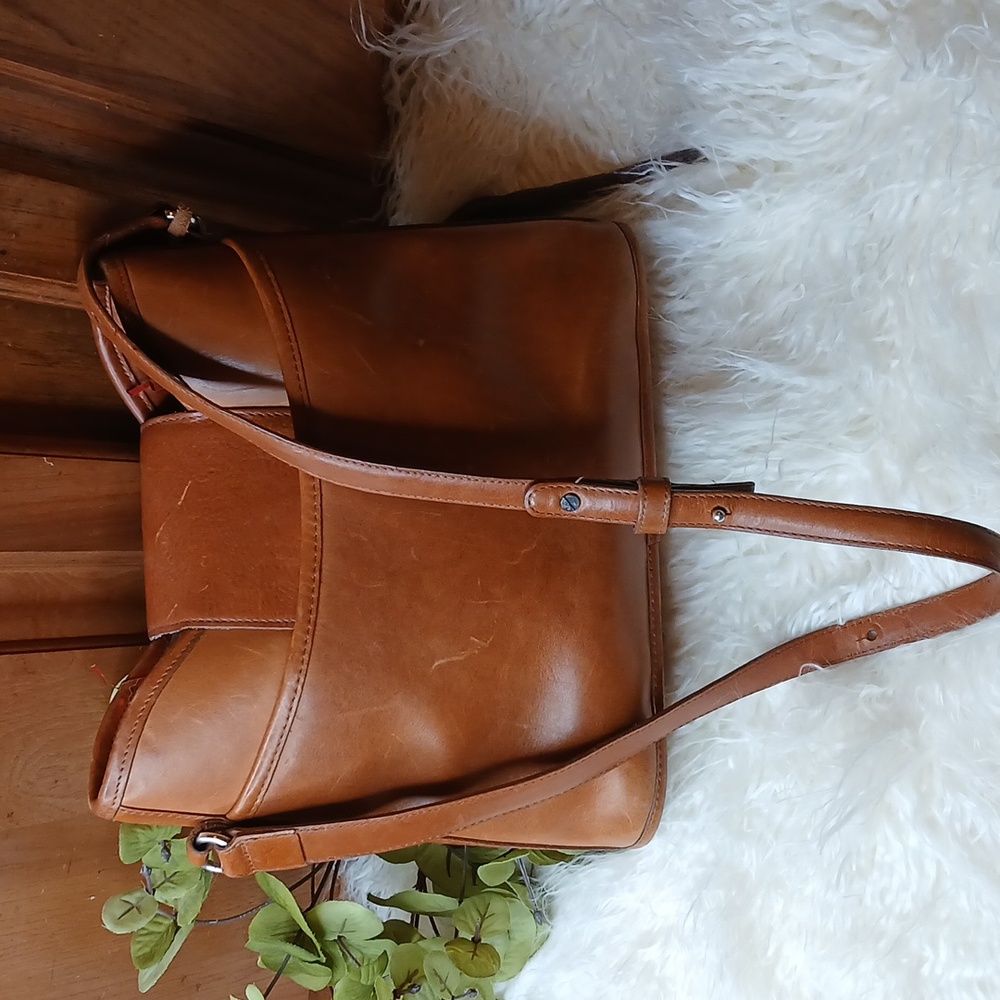 BRIGHTON LEATHER PURSE - Picture 6 of 12